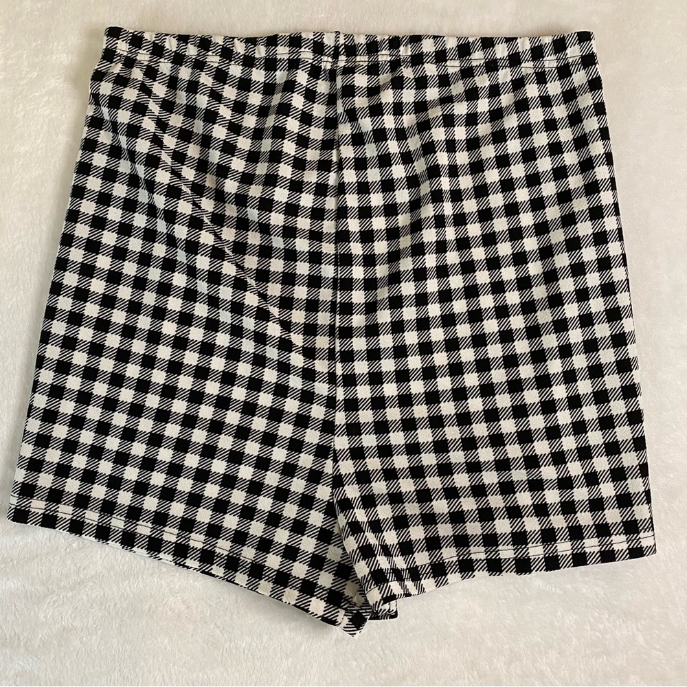 SHEIN MATERNITY Monochrome Plaid Women's Shorts